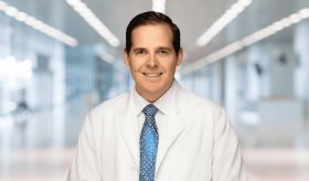 Deprivación hormonal en cáncer de próstata: Puede reducir el tiempo y el desarrollo de metástasis