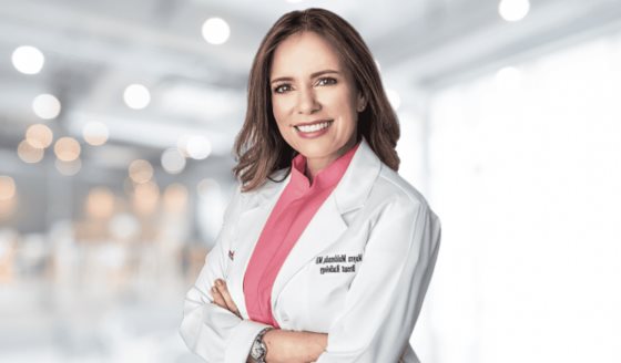 Aunque la IA mejora la precisión en radiología, la biopsia sigue siendo irremplazable, según experta