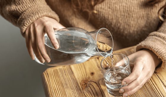 Sobrehidratación: ¿Cómo la ingesta excesiva de agua puede alterar el equilibrio corporal?