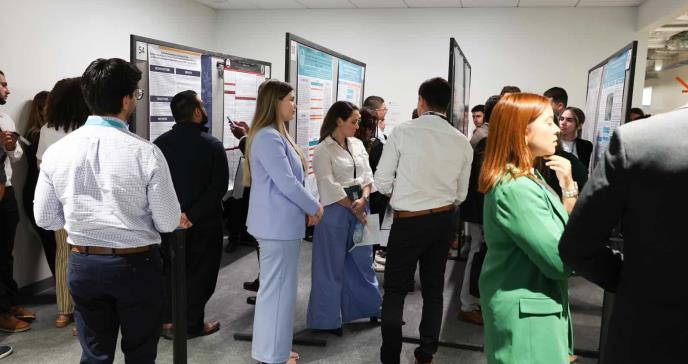 Más de 180 investigaciones en salud se presentaron en la conferencia científica de PHSU y PRI en Ponce