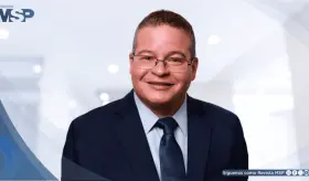 "Hay que pelear cada presupuesto para garantizar el tratamiento del cáncer", Dr. Víctor Ramos