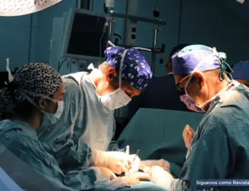 Traumatólogo es acusado de amputar pierna equivocada en intervención quirúrgica