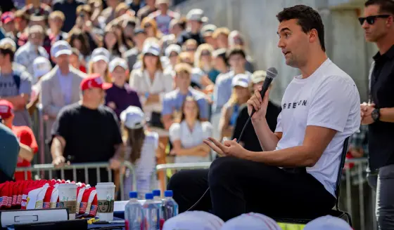 Traumatismos vasculares cervicales: Análisis clínico del caso de Charlie Kirk