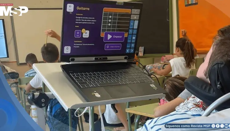 Tecnología ocular regresa capacidad de comunicación en paciente con atrofia muscular