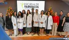 Siete estudiantes de doctorado en Farmacia del Recinto de Ciencias Médicas estrenan sus batas blancas