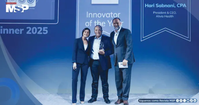 Hari Sabnani, CEO de Alivia Health, recibe el premio "Innovator of the Year" por Inovalon Impact Awards Hari Sabnani, CEO de Alivia Health, recibe el premio "Innovator of the Year" por Inovalon Impact Awards