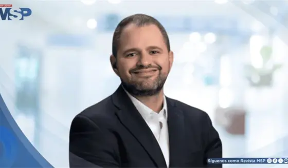 "Nadie debe sentirse menos por tener una condición": Experto sobre el impacto emocional de la dermatitis