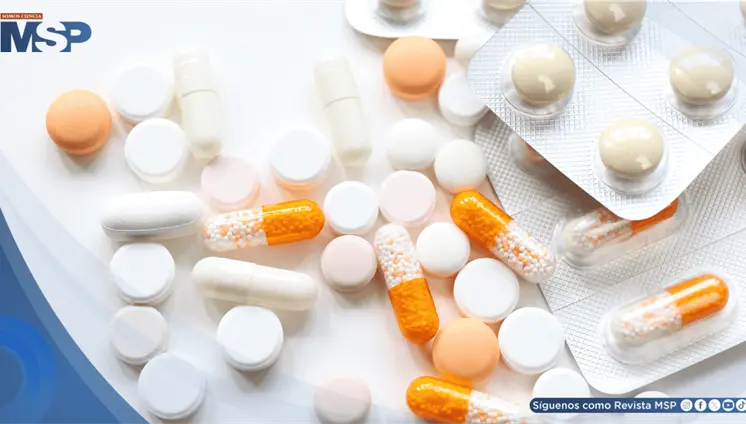 ¿Se puede beber alcohol mientras tomas medicamentos? Esto dicen los expertos ¿Se puede beber alcohol mientras tomas medicamentos? Esto dicen los expertos