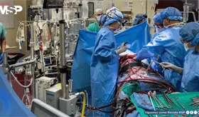 Paciente sobrevive 48 horas sin pulmones gracias a sistema artificial mientras esperaba trasplante