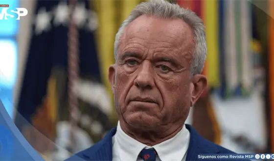 "Yo sol&iacute;a esnifar coca&iacute;na en asientos de inodoros, confiesa Kennedy Jr. 